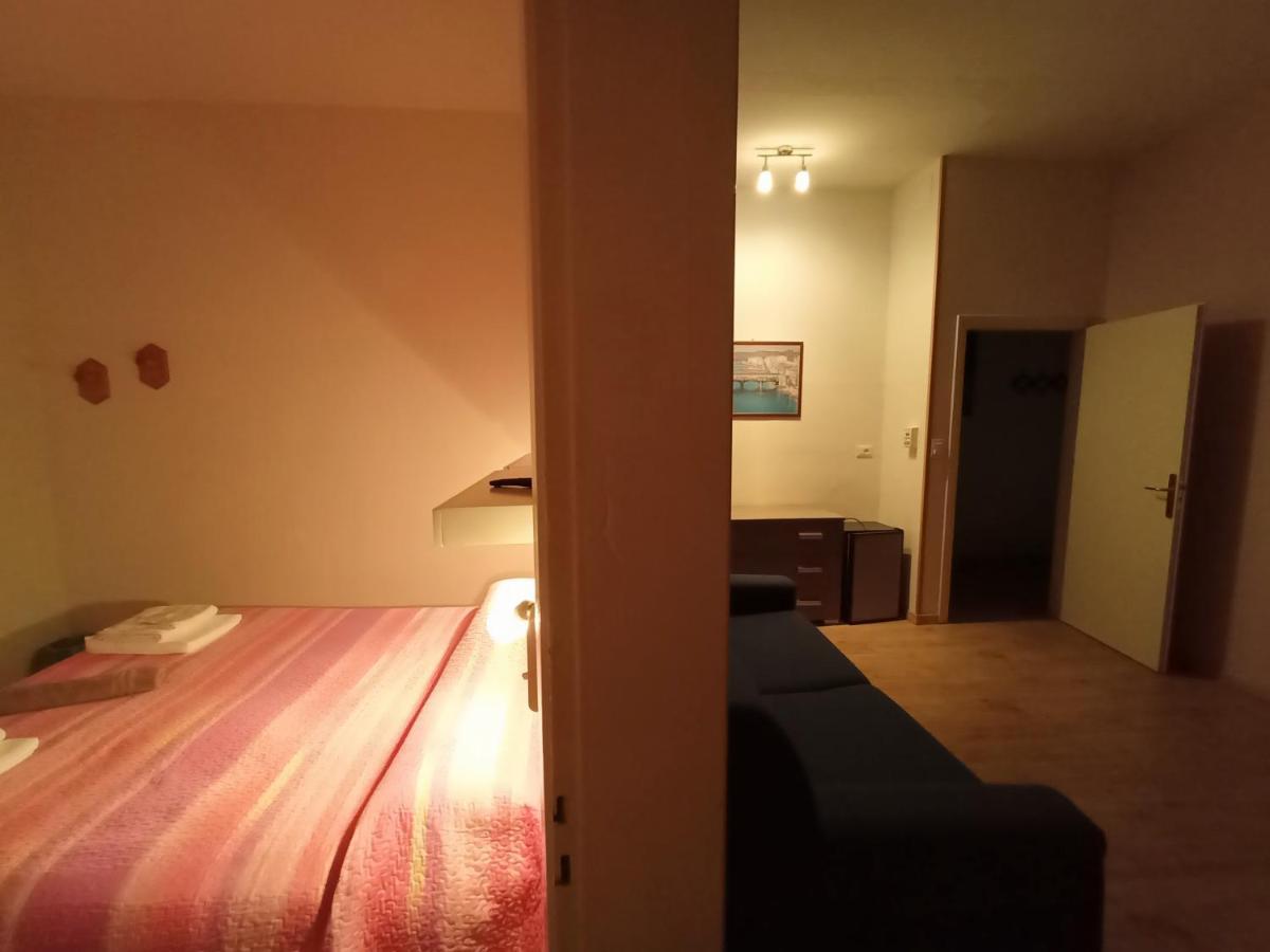 브리시그헬라 La Casa Della Nonna B&B 외부 사진