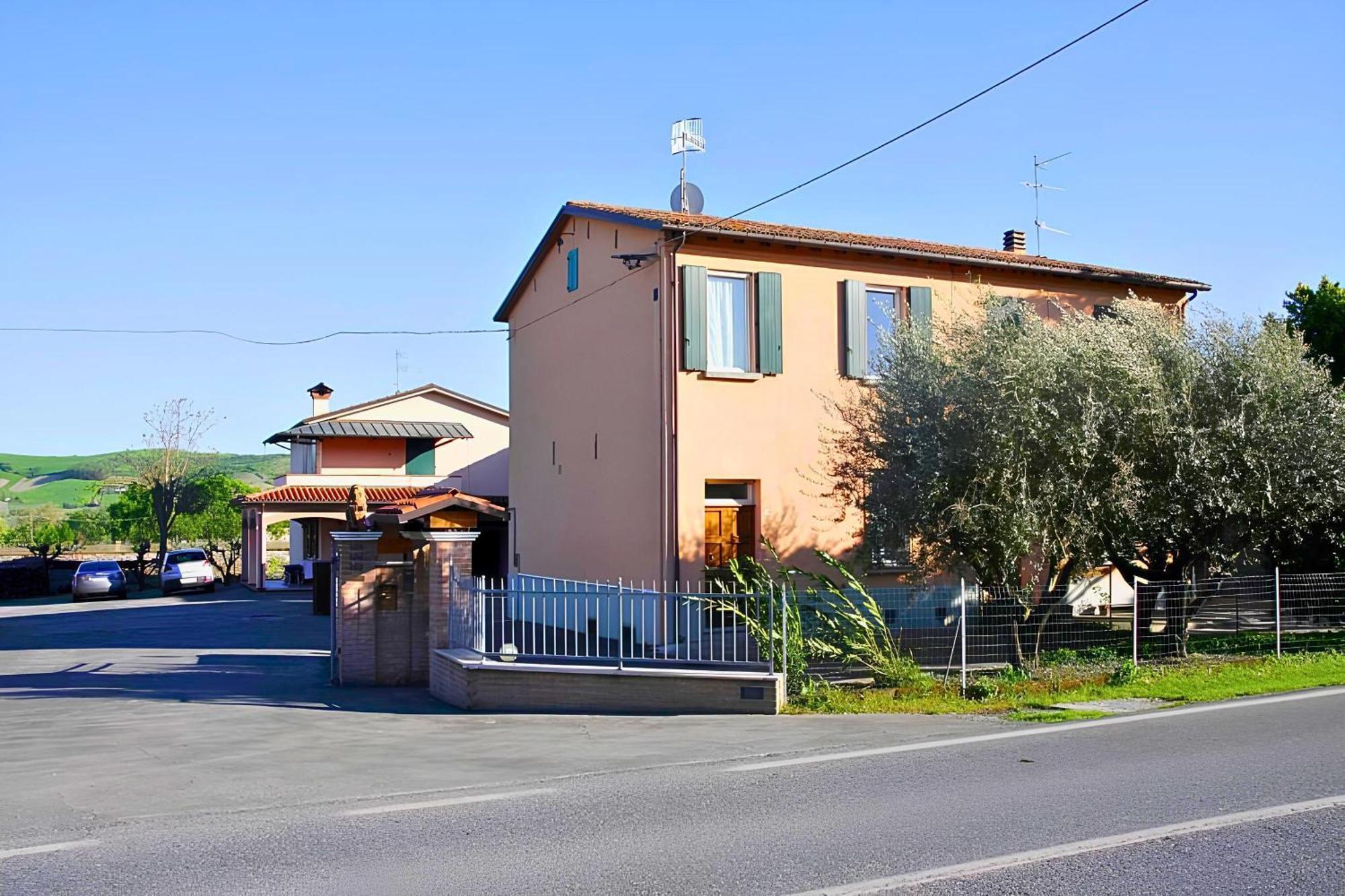 브리시그헬라 La Casa Della Nonna B&B 외부 사진